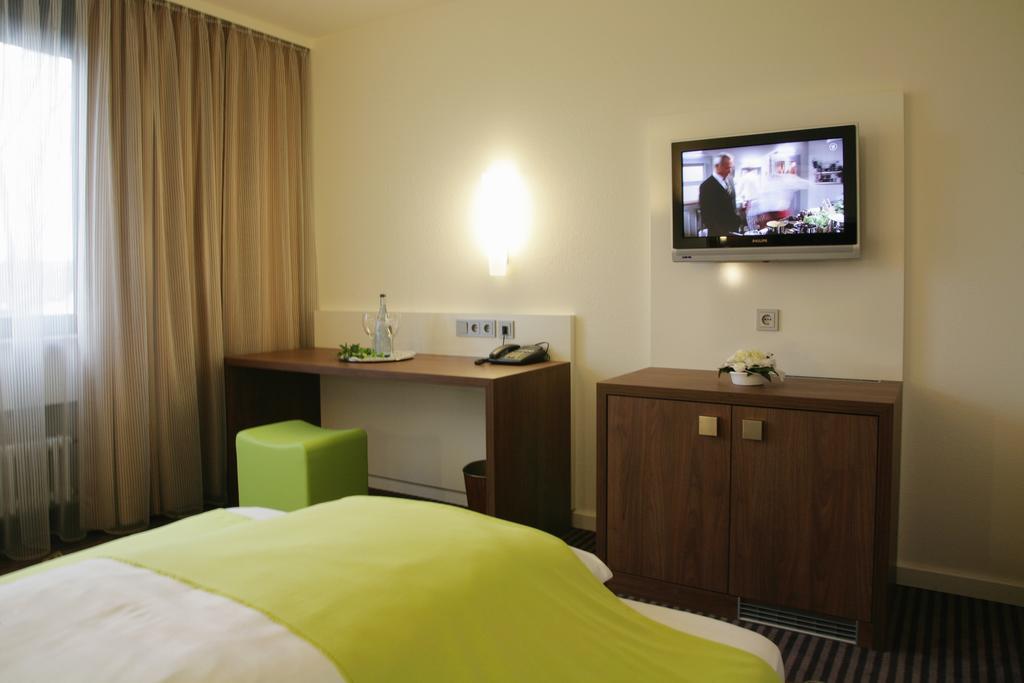 Hotel Fuchsen Kirchheim unter Teck Chambre photo