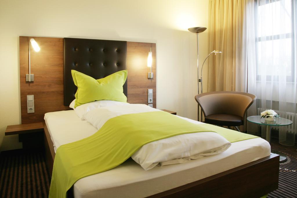 Hotel Fuchsen Kirchheim unter Teck Chambre photo