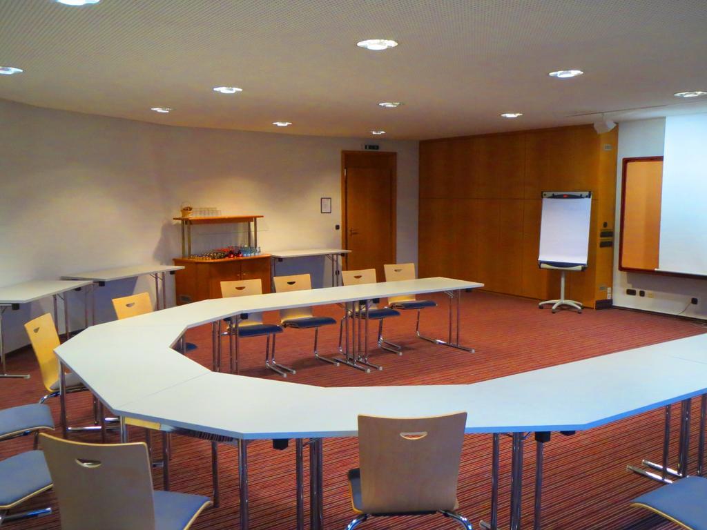 Hotel Fuchsen Kirchheim unter Teck Extérieur photo