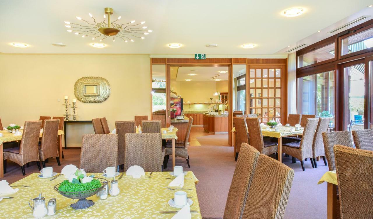 Hotel Fuchsen Kirchheim unter Teck Extérieur photo