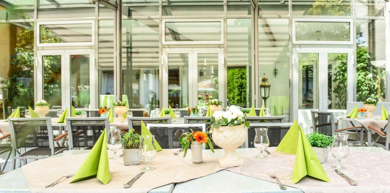 Hotel Fuchsen Kirchheim unter Teck Extérieur photo