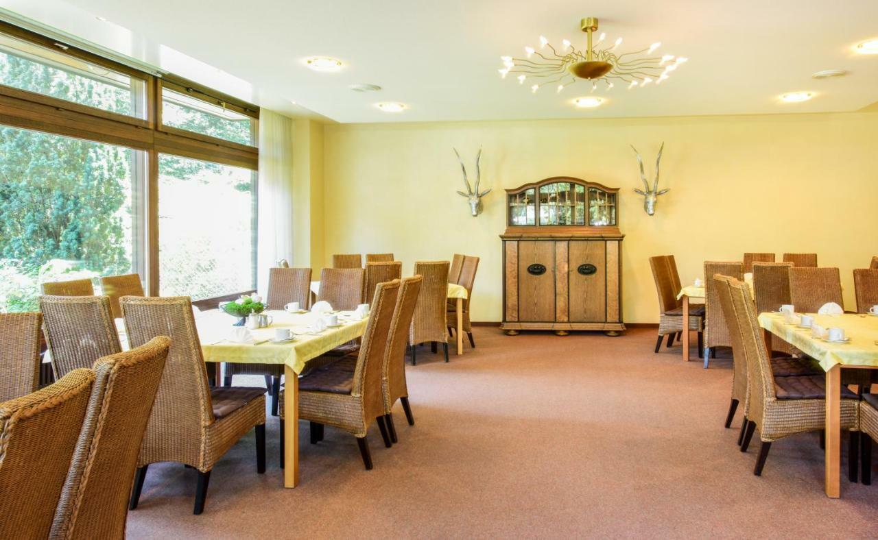 Hotel Fuchsen Kirchheim unter Teck Extérieur photo